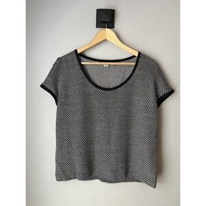 ST. JOHN Navy Blue/White KNIT Short Sleeve TOP scoop neck Sz Medium Rich Fabric!